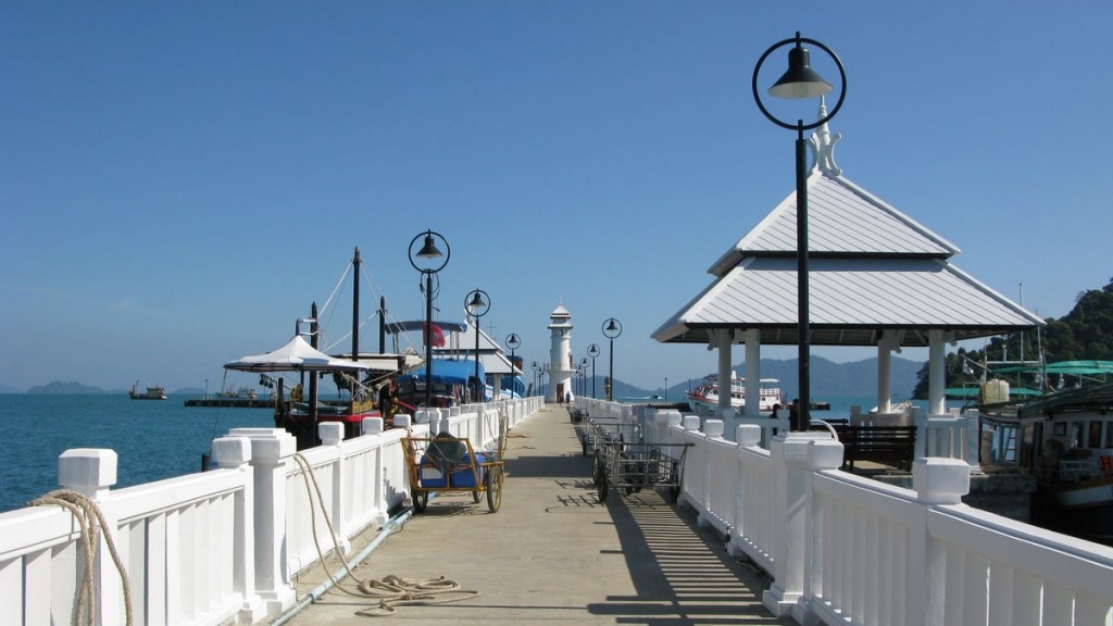 Koh Chang (Bang Bao Pier)