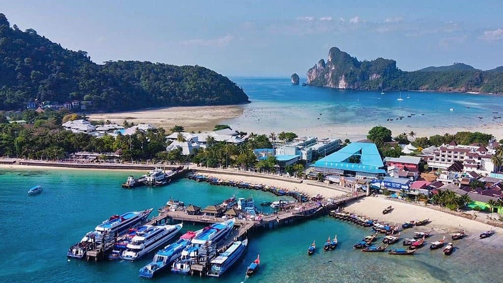 Koh Phi Phi (Phi Phi Pier)