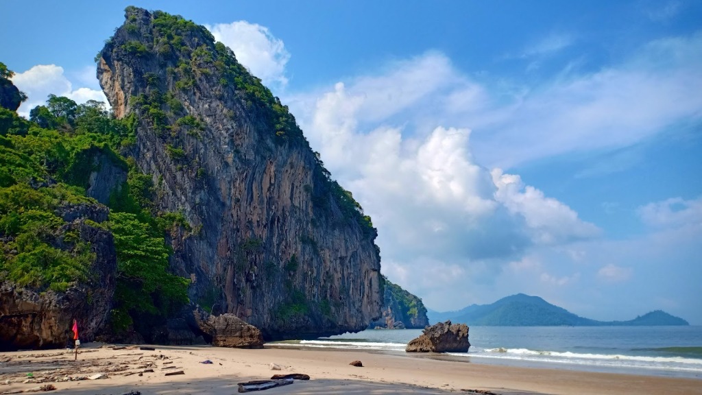 Trang (Hat Yao Pier)